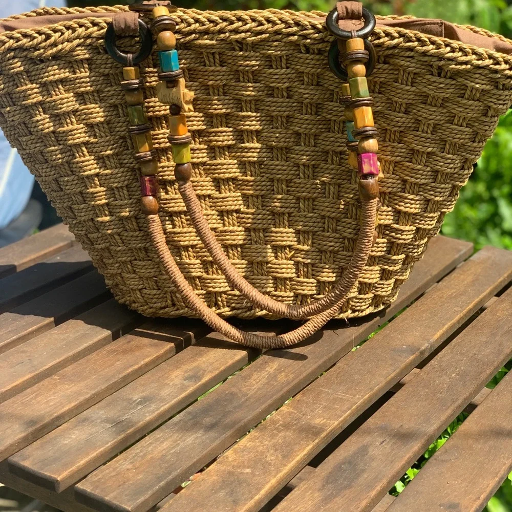 Beautiful Woven Cappelli Bag with 🐈 and Other Decorative Beads
